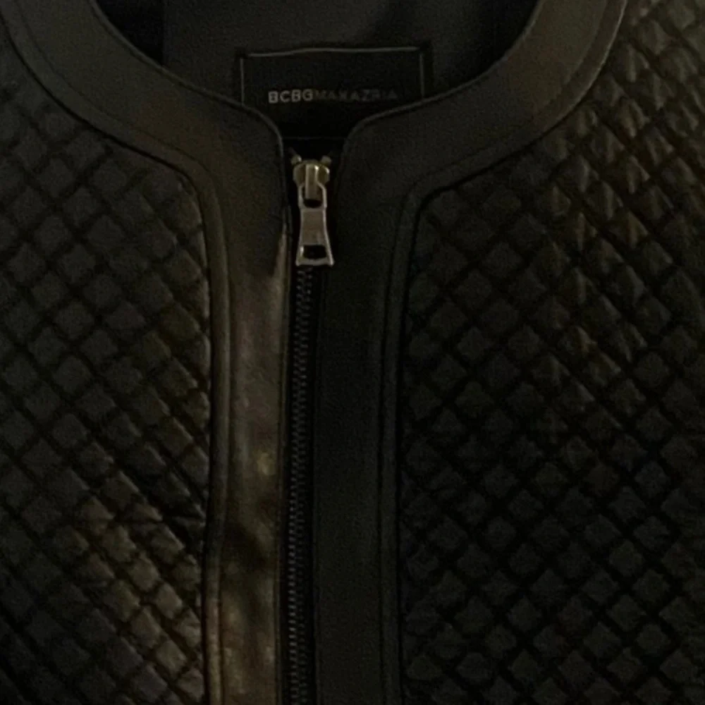 BCBC MAXAZRIA Crop Jacket - Picture 4 of 6